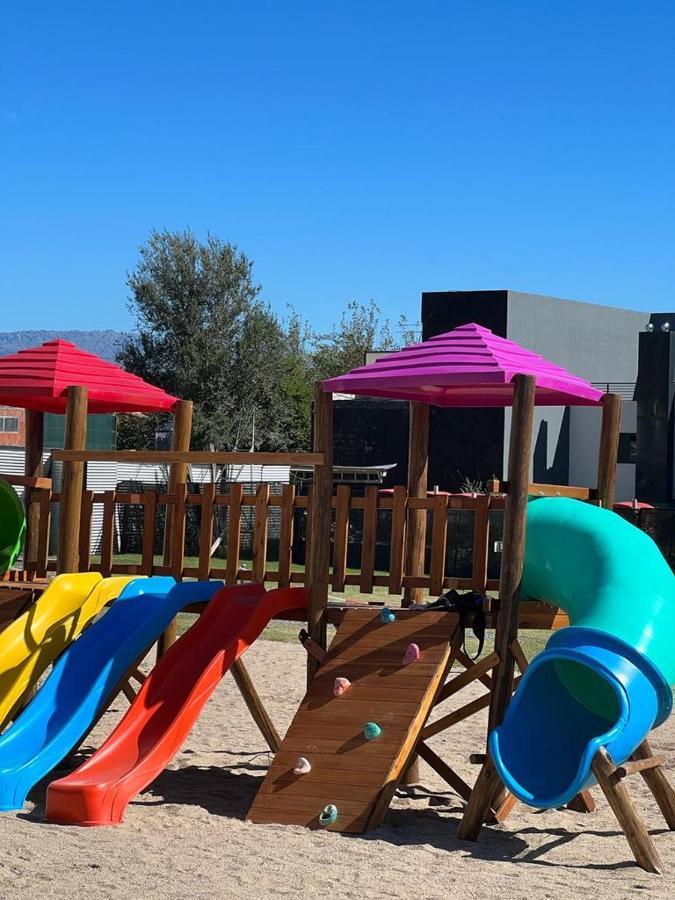 Howard Johnson Plaza Villa Carlos Paz Eksteriør bilde